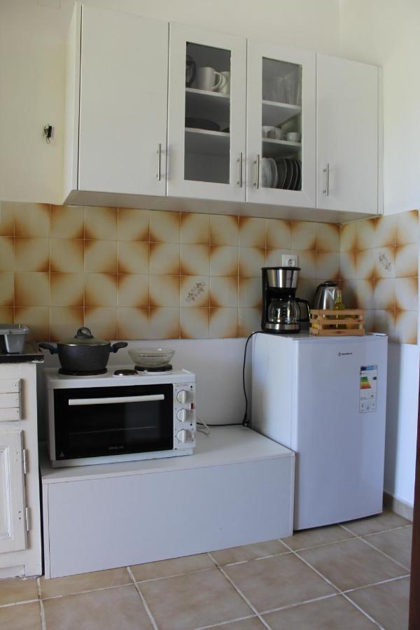 Marina 1990 Apartment อายีโอส เยออร์ยิโอส ปากอน ภายนอก รูปภาพ