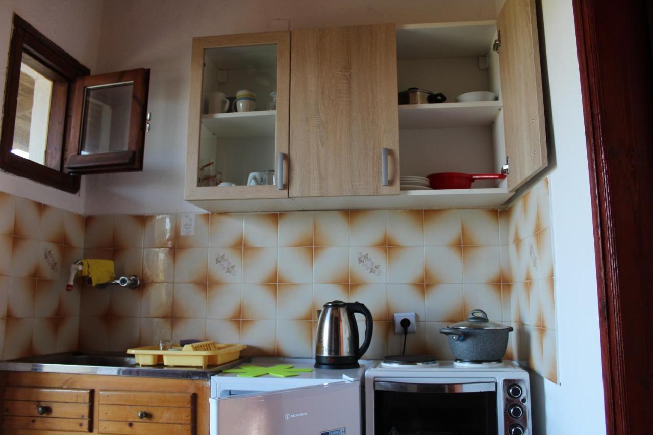 Marina 1990 Apartment อายีโอส เยออร์ยิโอส ปากอน ภายนอก รูปภาพ