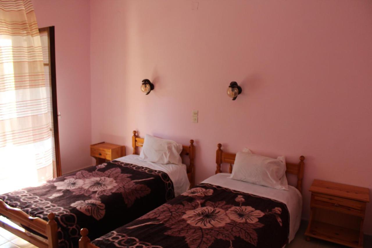 Marina 1990 Apartment อายีโอส เยออร์ยิโอส ปากอน ภายนอก รูปภาพ
